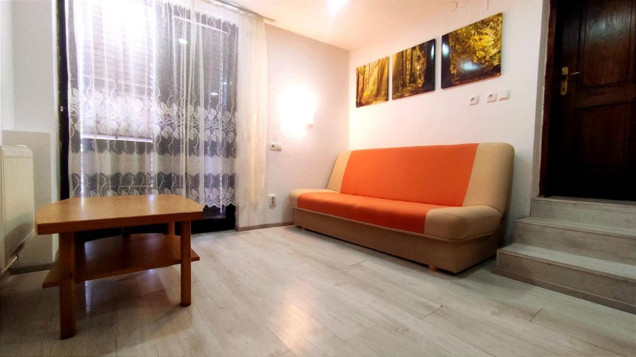 בלד Apartments Under Rock מראה חיצוני תמונה